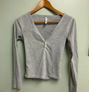 Fabletics Gray V-Neck Long Sleeve Top thumbnail 1