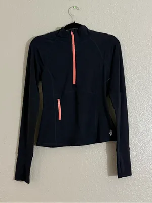 NWOT FP Movement Coast To Coast Black Coral Quarter Zip Ski Base Layer Top thumbnail 3
