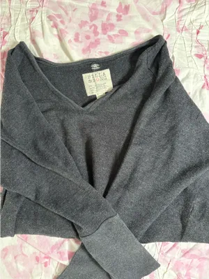 Billabong sweater thumbnail 1