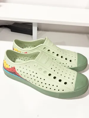 Native Jefferson Slip On Mountain Block Sneakers Rubber Size 9 thumbnail 3