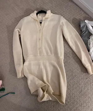 Romper thumbnail 1
