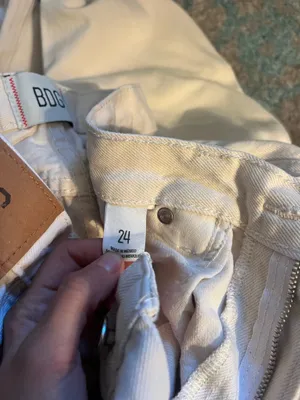 Urban outfitters BDG cream cargo pants thumbnail 4
