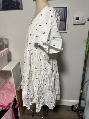 Strawberry printed dress thumbnail 3