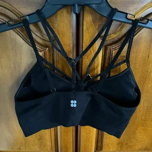Excellent Sweaty Betty sports bra! thumbnail 2