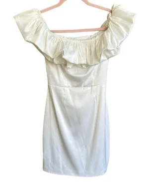 CHE BY CHELSEY White Satin Ruffled Off the Shoulder Bodycon Mini Dress‎ Size XS thumbnail 1