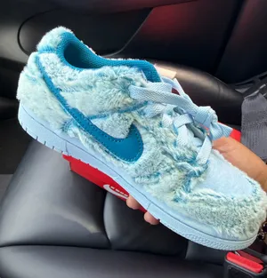 Nike Dunk Low thumbnail 1