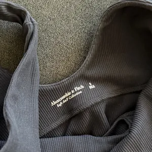 Abercrombie & Fitch Black Ribbed Bodysuit with Front Cutout thumbnail 2