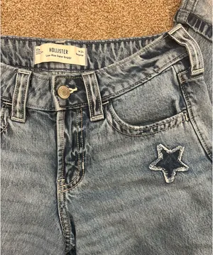 Hollister Low-Rise Super Baggy Jeans thumbnail 2