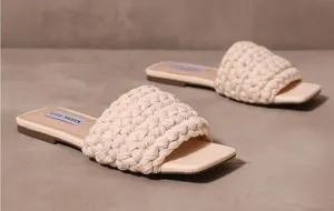 Steve Madden Maldeve Knot Slide Sandal size 6.5 thumbnail 1