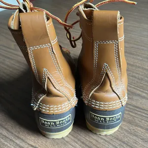 LL Bean Size 6 Women's Bean Boots 8" Brown thumbnail 3