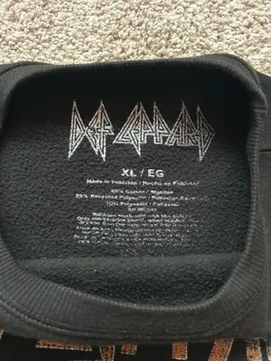 Def Leppard Crewneck thumbnail 3