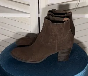 Dolce Vita Brown Suede Leather Ankle Cowboy Boots Size 9 thumbnail 1