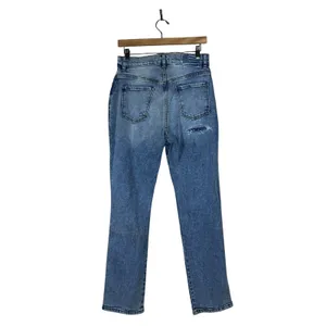 NWT Revice Hourglass Soulmate Distressed Straight Leg Jeans Blue Denim Size 32 thumbnail 4