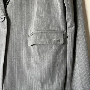 Klassy Network Gray Pinstripe Blazer Women’s Size L NWT thumbnail 7