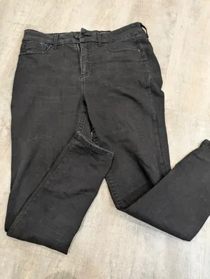 Seven For All Mankind Black High Rise Skinny Jeans Size 12 thumbnail 1