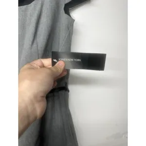 jones new york Woman’s Gray dress With Zipper Size 12 NWT thumbnail 6