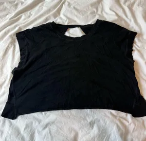 Amazon Workout top thumbnail 1