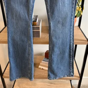 NWT Abercrombie & Fitch The Bootcut Mid Rise Curve Love Jeans, 26 thumbnail 3