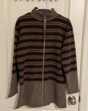 EUC Vintage Frazier Lawrence women’s brown stripe‎ soft plush zip jacket medium thumbnail 1