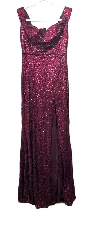Emerald Sundae Juniors Sz 9 Burgundy Off Shoulder Sequin Full Formal Dress thumbnail 1