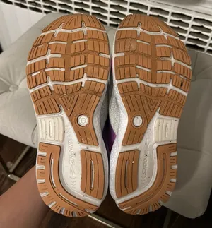 Brooks Ghost 16 Running Shoes thumbnail 4