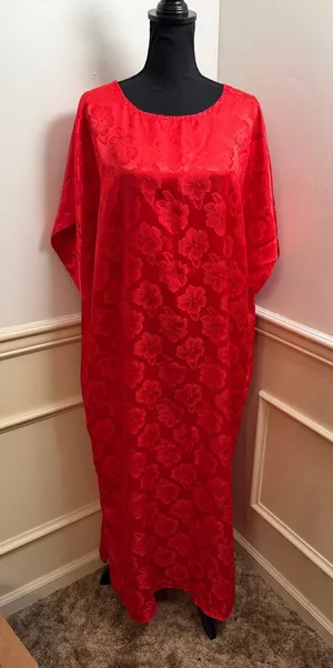 Vintage 80s Red Floral Satin Jacquard Oversized Muumuu Dress Loungewear Caftan thumbnail 1