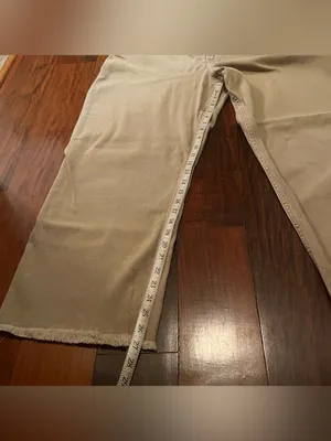 Hollister Women’s Khaki Ultra High-rise Denim Dad Jeans - READ DESCRIPTION thumbnail 13