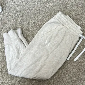 Under Armour  Gray Joggers thumbnail 1