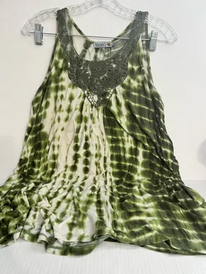 Unity World Wear Green Tie-Dye Sleeveless Top thumbnail 1