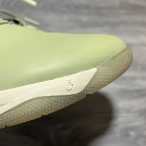 Clove Classic Sage Green Water Resistant Nursing Sneakers Unisex W10/M8.5 thumbnail 14