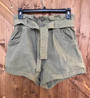 Abercrombie & Fitch Women’s Small Olive Green High Rise Paperbag Belted Shorts ( thumbnail 1