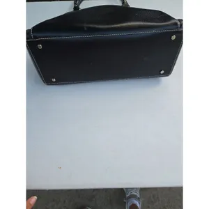 Kate Spade Black Leather Tote With Zip Front Pocket thumbnail 5