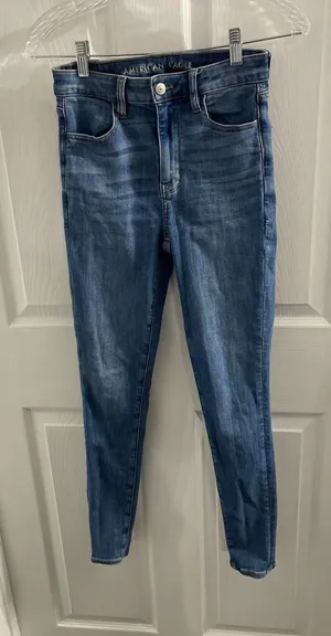 American Eagle Next Level Stretch Jeans Size 2 thumbnail 1