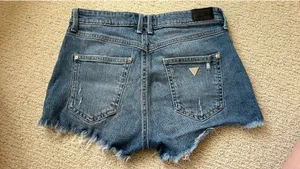Guess Jean Shorts thumbnail 4