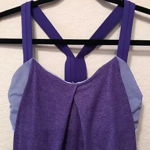 NWOT Lululemon‎ Purple Built-In Bra Workout Tank Top Size 4-6​ thumbnail 4