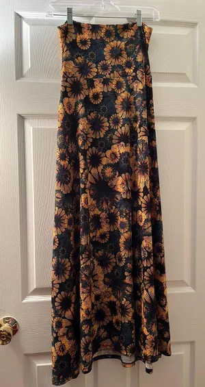 XS  Maxi Skirt thumbnail 1