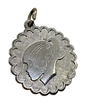 Vintage Beau Sterling Silver Girl Silhouette Charm Pendant Engraved Erin 1981 thumbnail 1