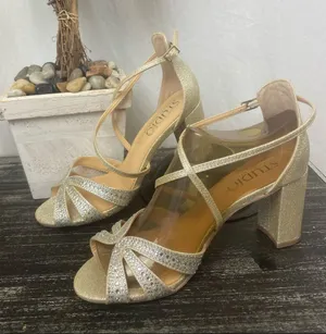 Badgley Mischka Studio Silver Sequin Strappy Heel Shoes 8.5 thumbnail 1