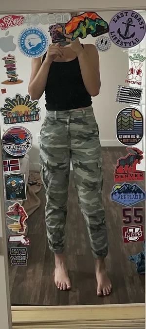 American Eagle Camo Pants  thumbnail 1
