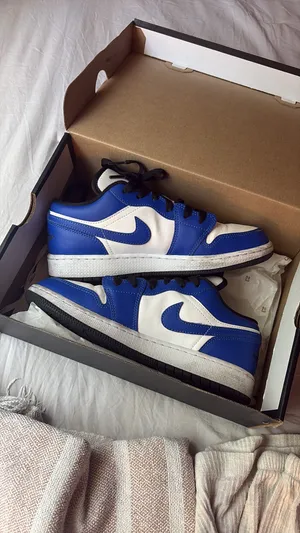 Jordan 1 thumbnail 2