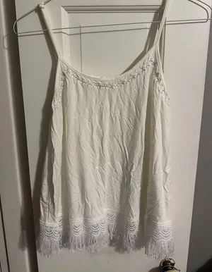 POL Ivory Lace Fringe Cami thumbnail 1