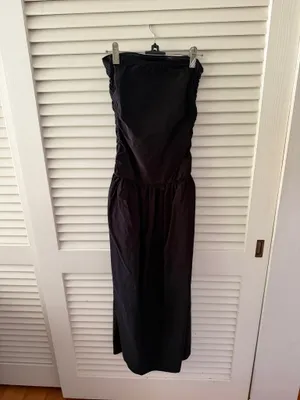 Pretty Little Thing Black Maxi Dress thumbnail 3