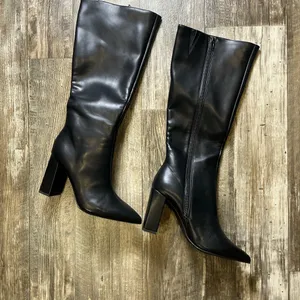 Wild Pair Black Boots Size 9 thumbnail 11