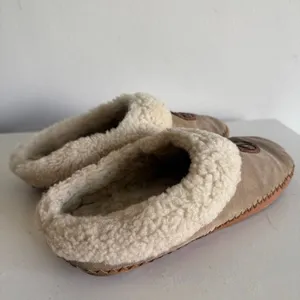 Tory Burch Coley Calf Leather Sherpa Lined Slippers Size 7 thumbnail 5