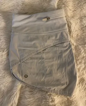 Lululemon Shorts Speed Up thumbnail 1