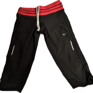 Nike Dri-FIT Cropped Capri Leggings Black Pink Reflective Running Yoga Size S thumbnail 1