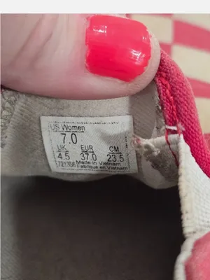 Woman’s Van’s Red Checkerboard Slip-On Shoes thumbnail 4