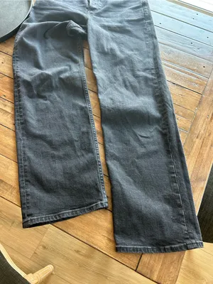 Aritzia Denim Forum Arlo High Rise Straight Jeans Black 27 thumbnail 11