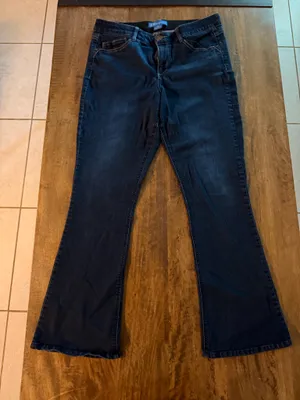 Democracy Jeans Women’s thumbnail 1