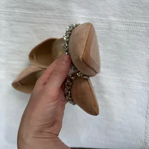 Kastra Light Nude Suede Rhinestone Pointed-Toe Pumps size 8 thumbnail 8